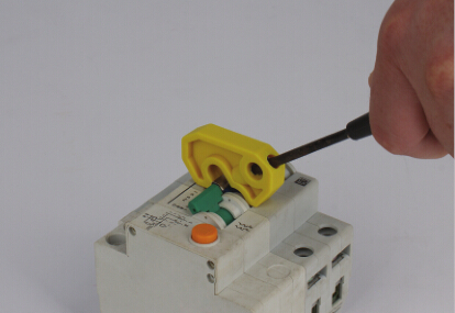 Mould Case Circuit Breaker Lockout