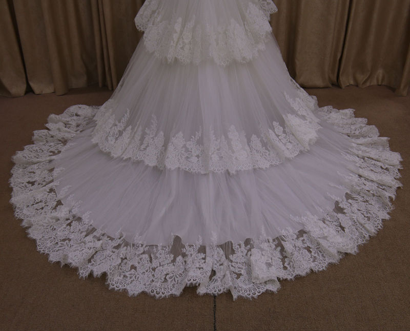 Pretty Layers Lace Train Wedding Dress 2016 New Arrival