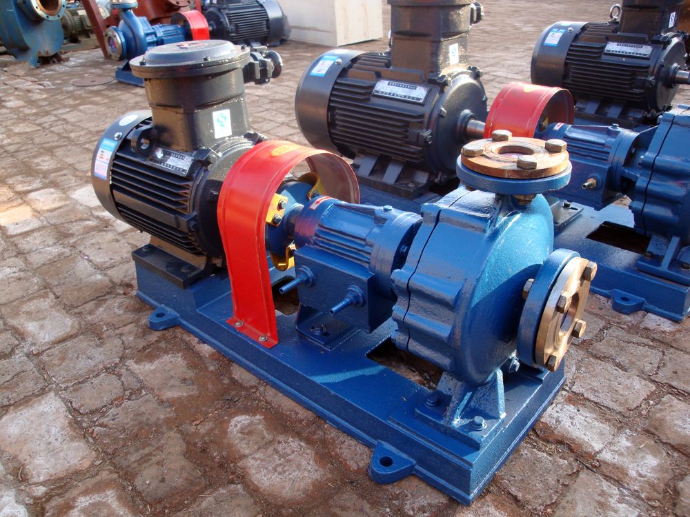 Cast steeel material pump with water-cooled equipment