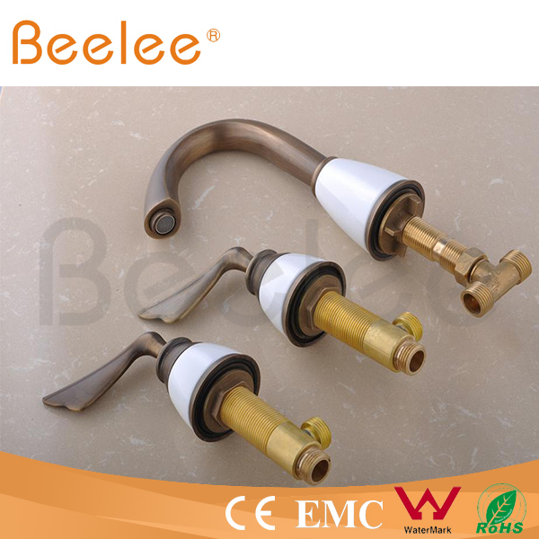 Antique Bathtub Faucet Q30233A