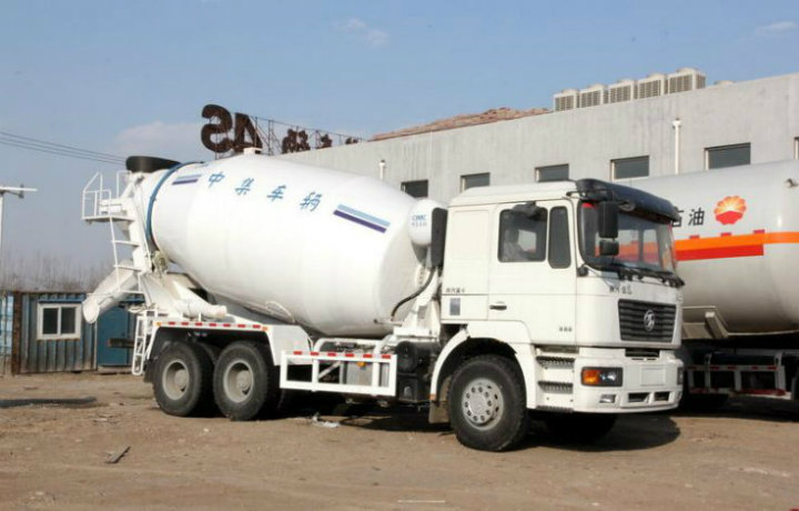 Shacman Dlong F2000 6X4 Concrete Mixer Truck