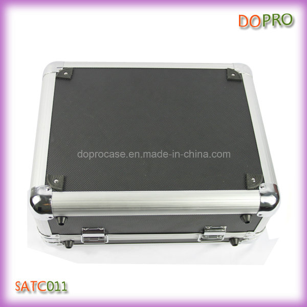 China Supplier of Aluminum Briefcase Style Barber Tool Box (SATC011)