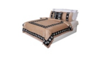 Designer fluffy comforter sets polyester microfiber queen comforter sets king size luxury bedding1