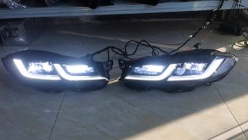 Jaguar XF LED headlights