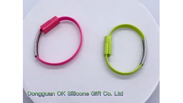 silicone usb charger bracelet.mp4