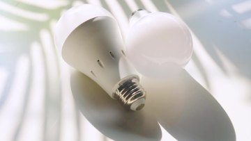 China Manufacturers Led Bulb Light Smart Charge Emergency LED Bulb Rechargeable LED Light1