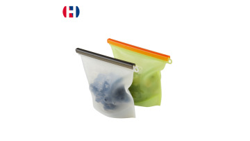 2PC Big Pastry Snack Kitchen Freezer Food Grade Reusable Storage Silicone Bags1