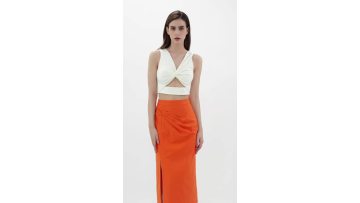 Pleated Pencil Skirt with a Side Slit 