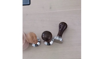 Wholesale Stainless Steel Flat with Height Adjustable Wooden Handle Barista Espresso Tamper1