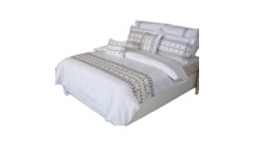 Embroidery White Duvet Bedding Set High Quality Cotton Embroidery Comforter And Pillowcases For Home Hotel Wedding1