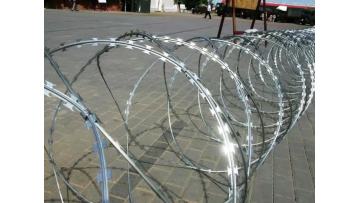 high quality factory galvanized concertina razor wire spiral for sale1