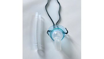 Tracheostomy mask