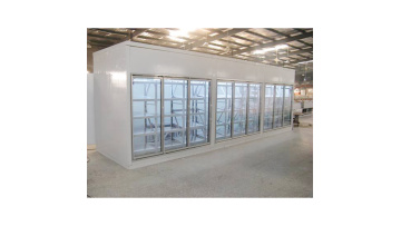 glass door refrigeration room