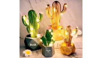 Resin Craft Nordic Ins Style Innovative LED Indoor Ornamental Table Light Cactus Cereus Gift Desk Night Light Kids Classmate1