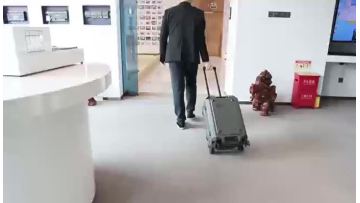 demo luggage