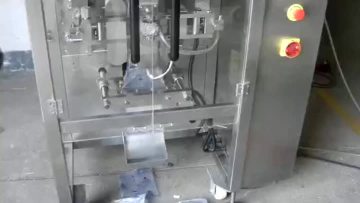 Vertical Sauce Packing Machine.mp4