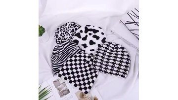 New Arrival Kids Boys Girls Winter Warm Knit Beanie Hat Cap and Scarf Gloves Fleece Set1