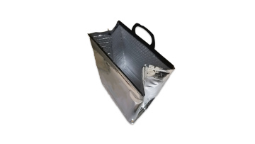 Cooler bag with handle