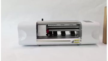 Hydrogel Film Cutting Machine