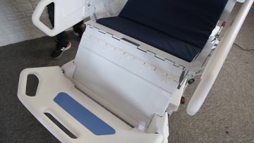 Cheap Price Manual Patient Used Metal Medical Bed1