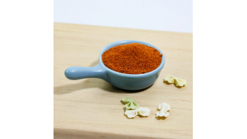 Dehydrated red sweet chili powder