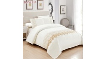 New design 100 % cotton home embroidery winter quilted bed sheet bedding set queen size1