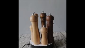 Premium Rubber Wood Grinders Wooden Salt and Pepper Grinder1