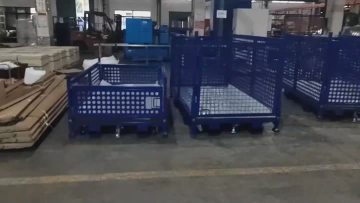 Heavy duty folding metal warehouse cage frame