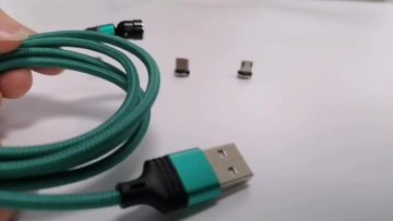 540 degree 3 in 1 magnetic cable