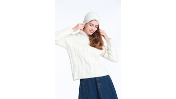 Long- Sleeve Hooded Woolen Top