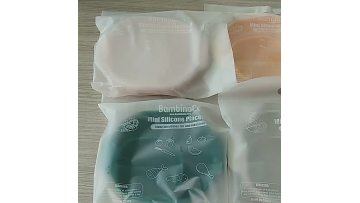 silicone one piece feeding plates.mp4