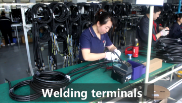 Welding terminals