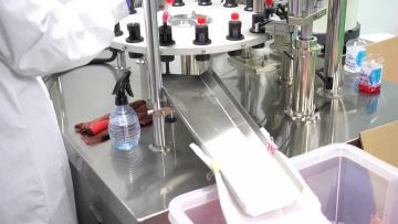 Virus Sampling Tube Production Process 9.MP4