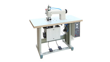 Ultrasonic sewing machine