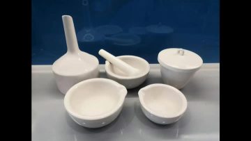 Porcelain products-evaporating dishes