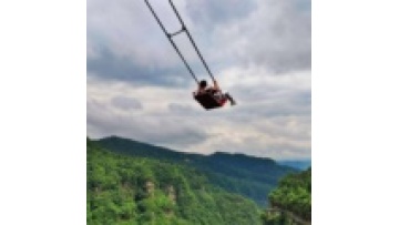 Extreme outdoor sports, canyon big swing, exciting entertainment1