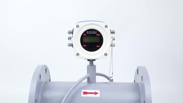 Pipeline integrated ultrasonic heat flowmeter