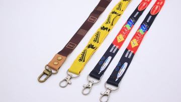 Lanyards with logo custom