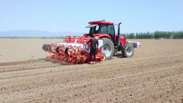 Corn Planting with GNSS Automated Steering System 