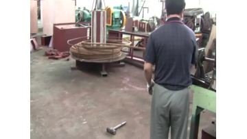 Wire straighting and cutting.mp4