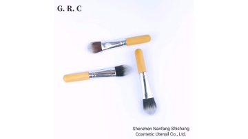 Mini Wooden Mask Brush