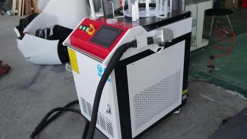3000W laser cleaning machine