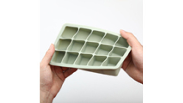 wholesale Bpa free food grade Silicone big 6 grid Ice Cube Tray DIY ice cream Silicone Ice Mould with lid1