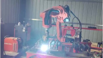 Yueda 1410mm robot welding 06