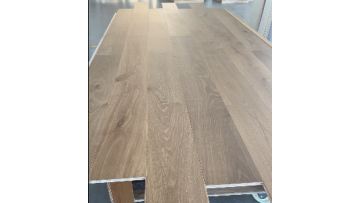 Engineered wood flooring