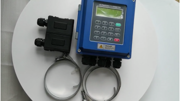 ultrasonic flowmeter clamp on  flow meter 32mm1