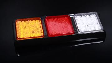Large crane truck trailer truck is suitable for general style led automobile tail light turn signal light1
