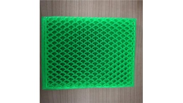 China Factory Direct Sales Transparent Wrinkle-resistant PVC Hexagonal Floor Mat1