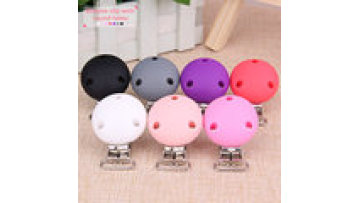 Wholesale Cute Dummy Clip Stainless Steel Metal Plastic Silicone Baby Pacifier Clip1