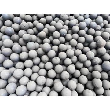 High hardness wear-resistant composite steel ball